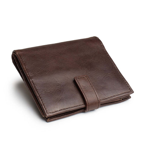 Tito Wallet in dark brown leather, designed for everyday durability and timeless elegance.