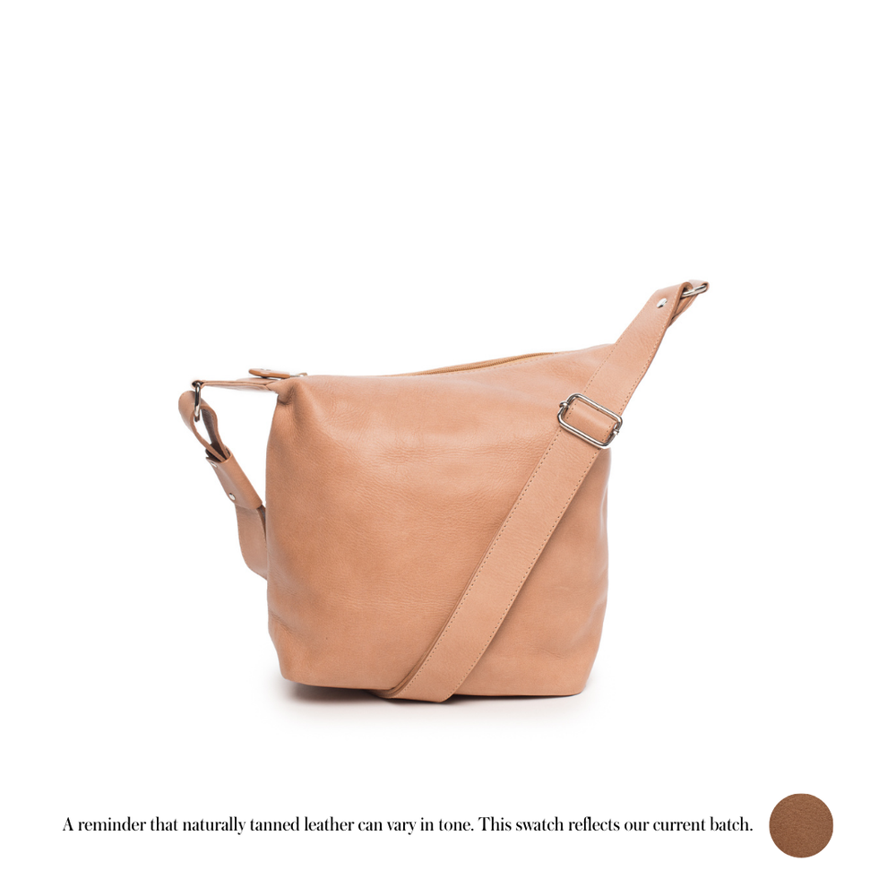 
                  
                    Load image into Gallery viewer, Alira
                  
                